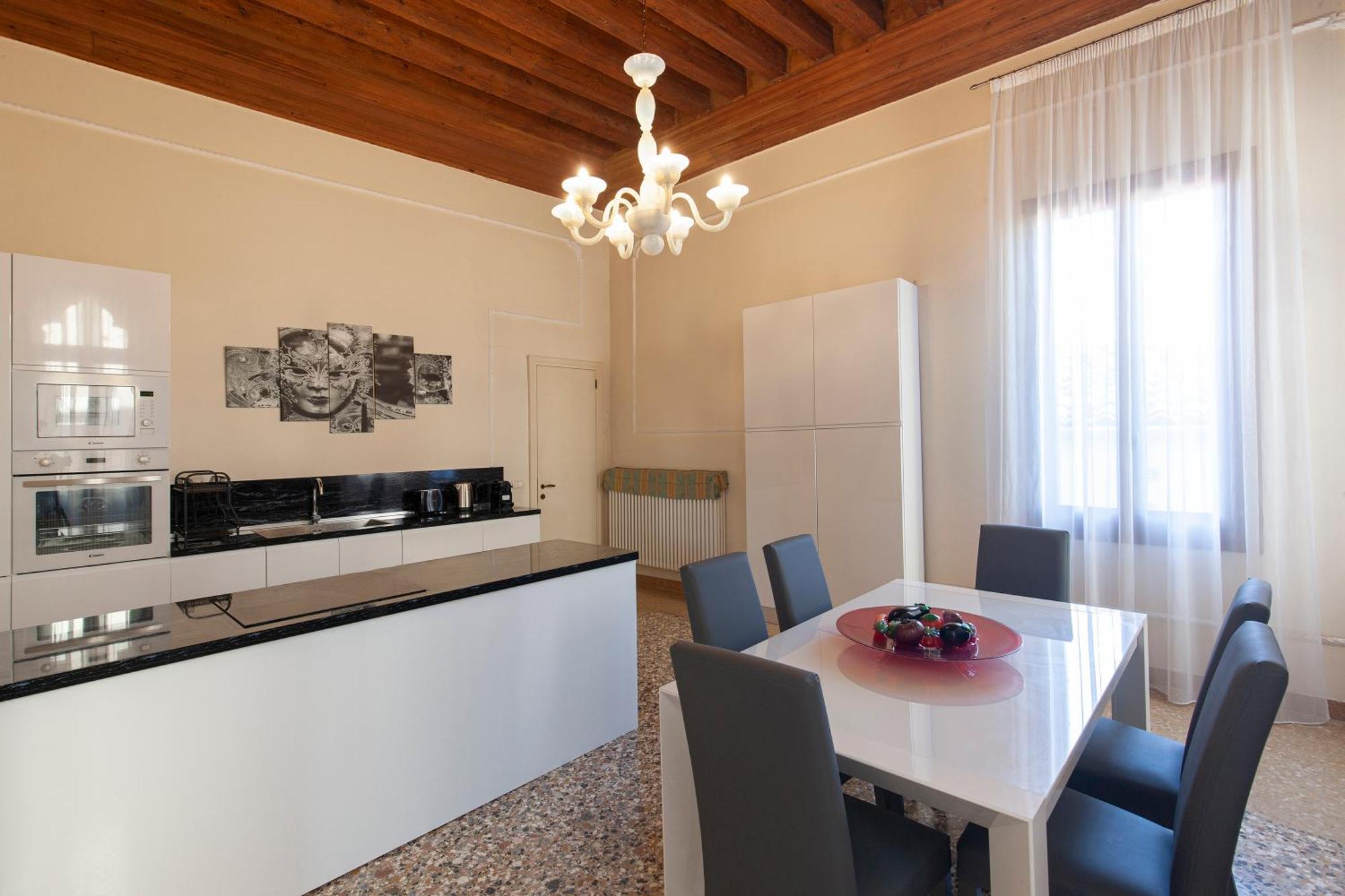 Luxury Apartment Pesaro Papafava Venice Exterior photo